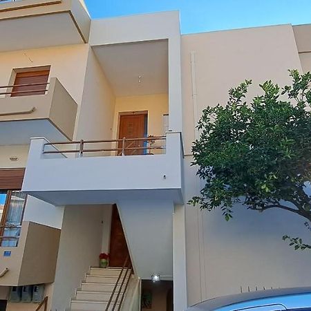 Petros Studios Mastixa Chios Town Extérieur photo